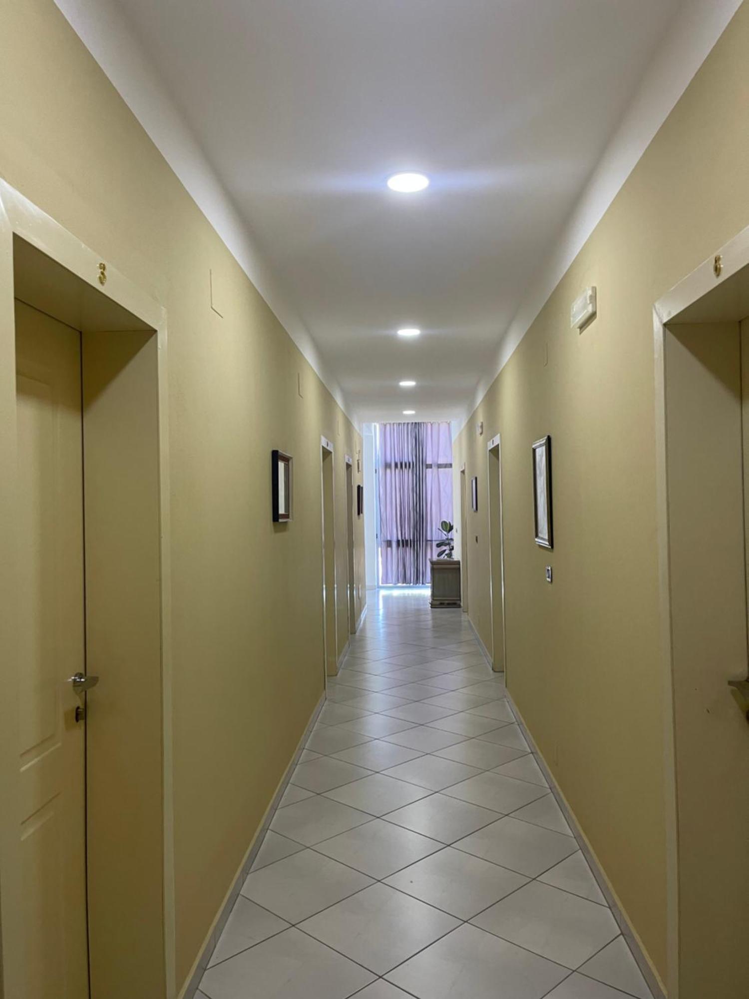 Hotel Latifi Gramsh Extérieur photo