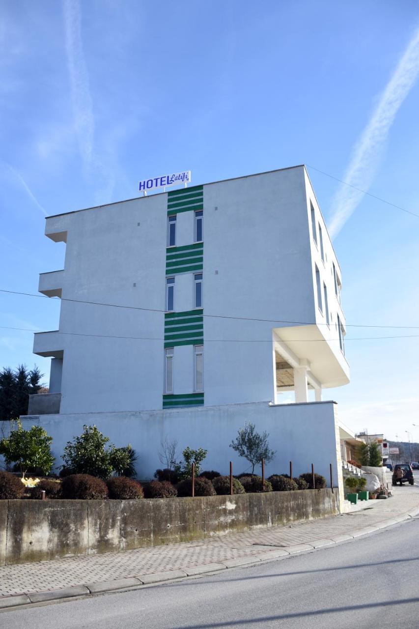 Hotel Latifi Gramsh Extérieur photo